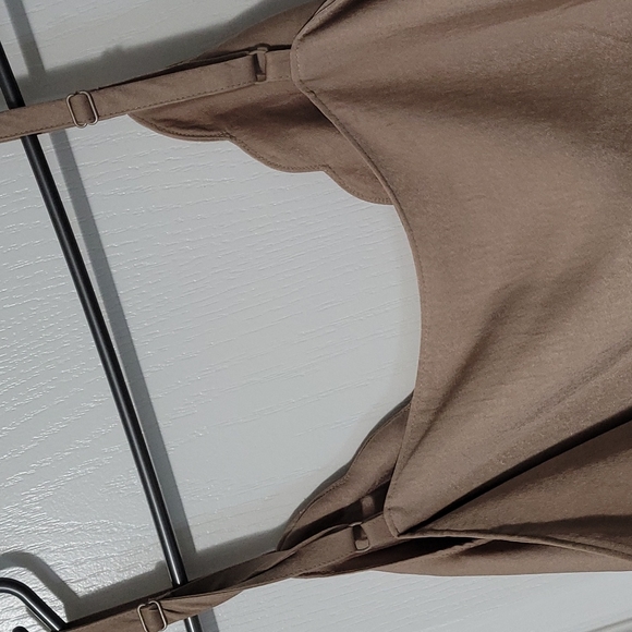 Love & Legend top - Picture 4 of 5